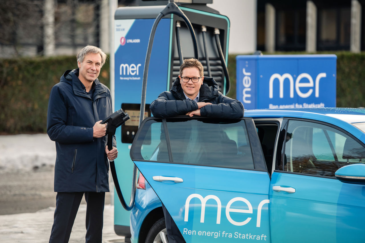 Jürgen Tzschoppe, Executive Vice President for New Energy Solutions and Kristoffer Thoner, CEO of Mer